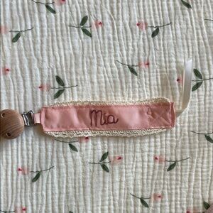 Mia paci clip